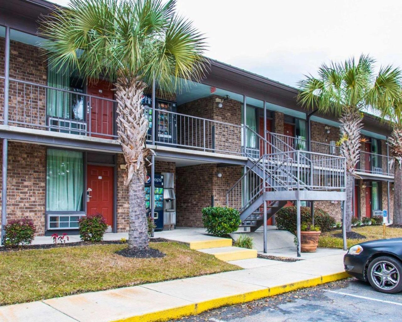 Rodeway Inn St. Helena - Beaufort South Frogmore Экстерьер фото